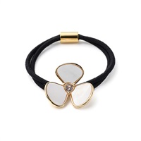 【Web限定】エレガンスシェルフラワー ポニー(ゴールドカラー)