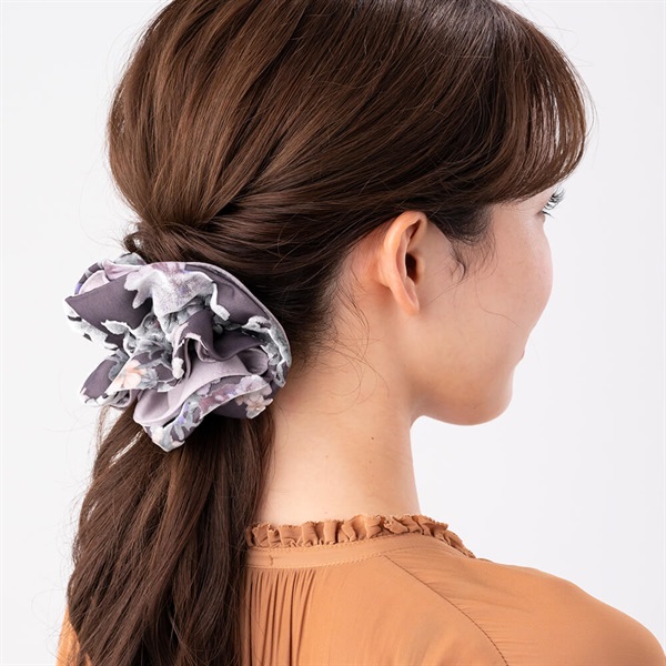 幅広type 新品♡コンプレックスビズ ♡ シェルフローラル バンス